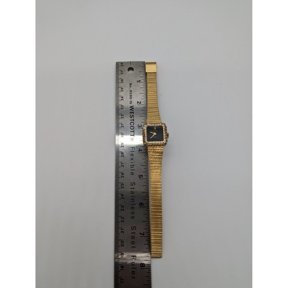 Vintage Women's DeCesare Italian 17 Jewels Wind Up Watch Gold Plate Runs Great - Picture 5 of 8